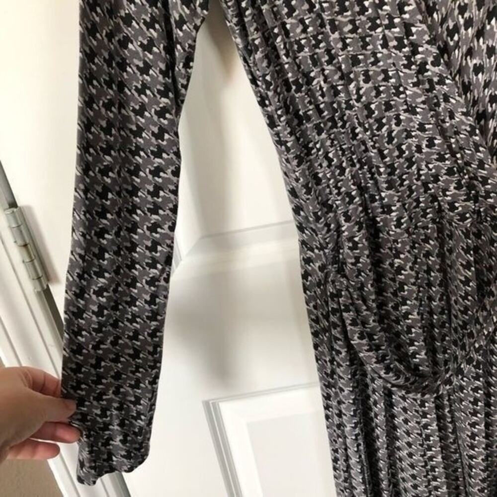 NEW YORK AND CO Midi Dress Womens L Black Gray Houndstooth Print Office Business - Picture 9 of 10